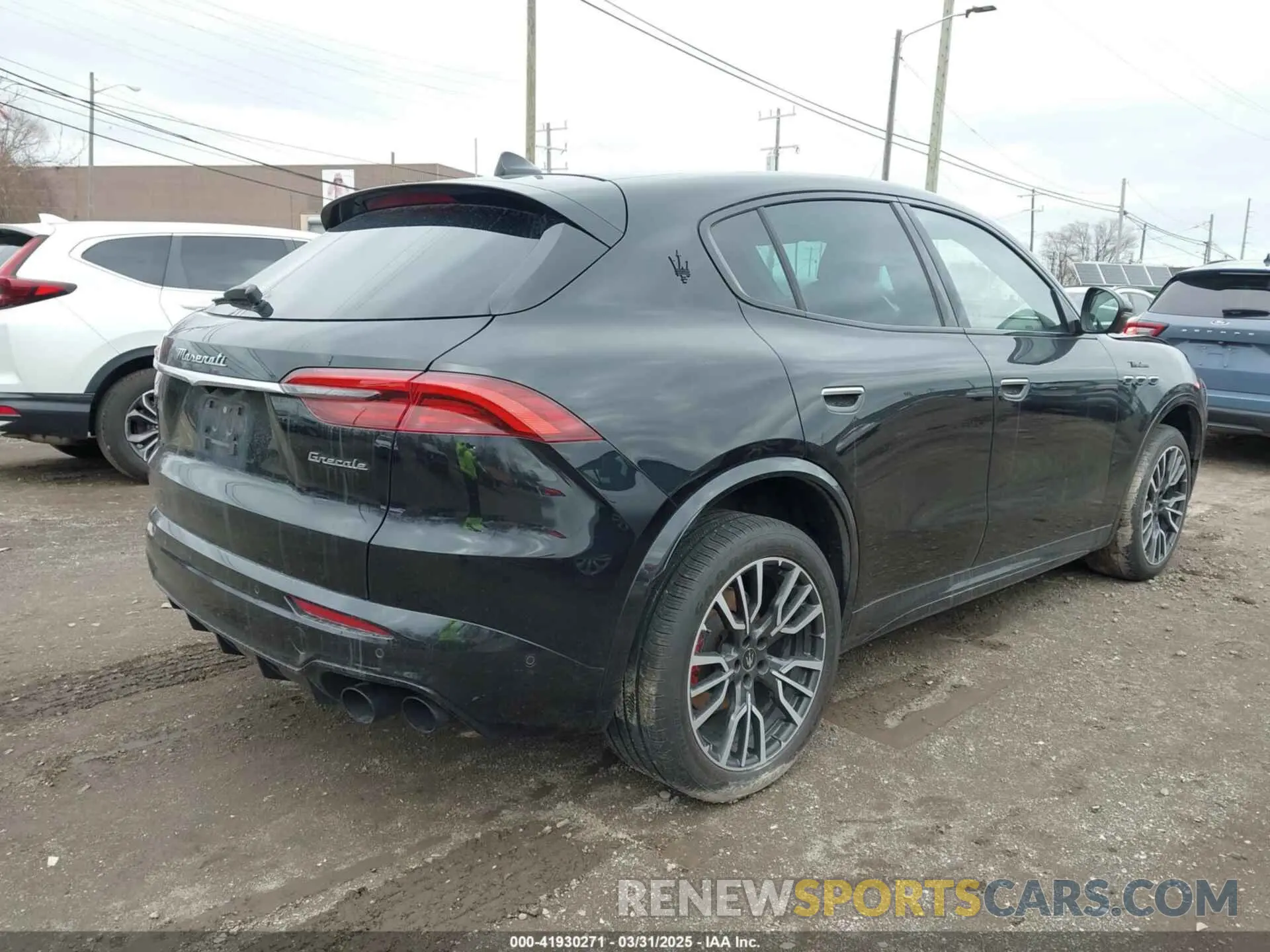 4 fotografías del automóvil dañado ZN682AVM9P7427319 MASERATI GRECALE 2023