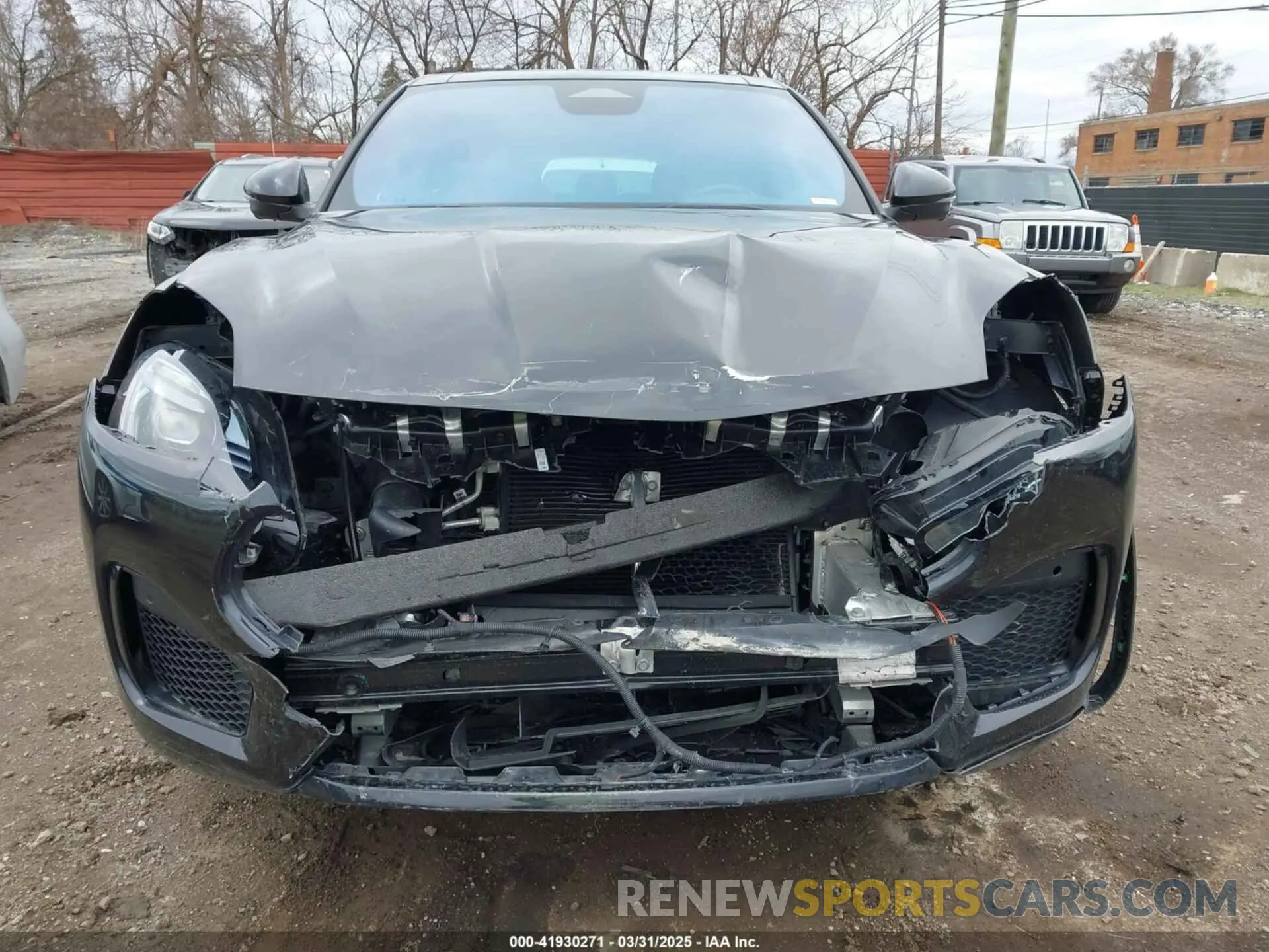 6 fotografías del automóvil dañado ZN682AVM9P7427319 MASERATI GRECALE 2023