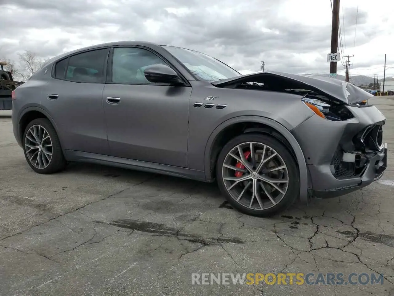 4 fotografías del automóvil dañado ZN682AVA4P7415889 MASERATI GRECALE GT 2023