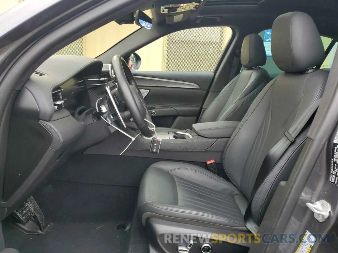 7 fotografías del automóvil dañado ZN682AVA5P7427503 MASERATI GRECALE GT 2023