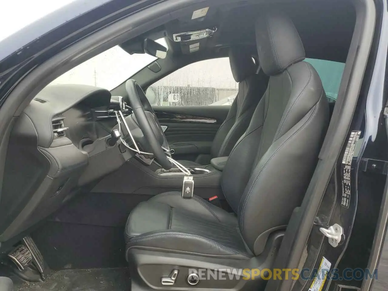 7 fotografías del automóvil dañado ZN682AVM1P7407775 MASERATI GRECALE MO 2023