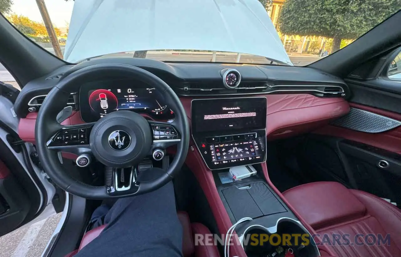 9 fotografías del automóvil dañado ZN682AVM1P7413141 MASERATI GRECALE MO 2023