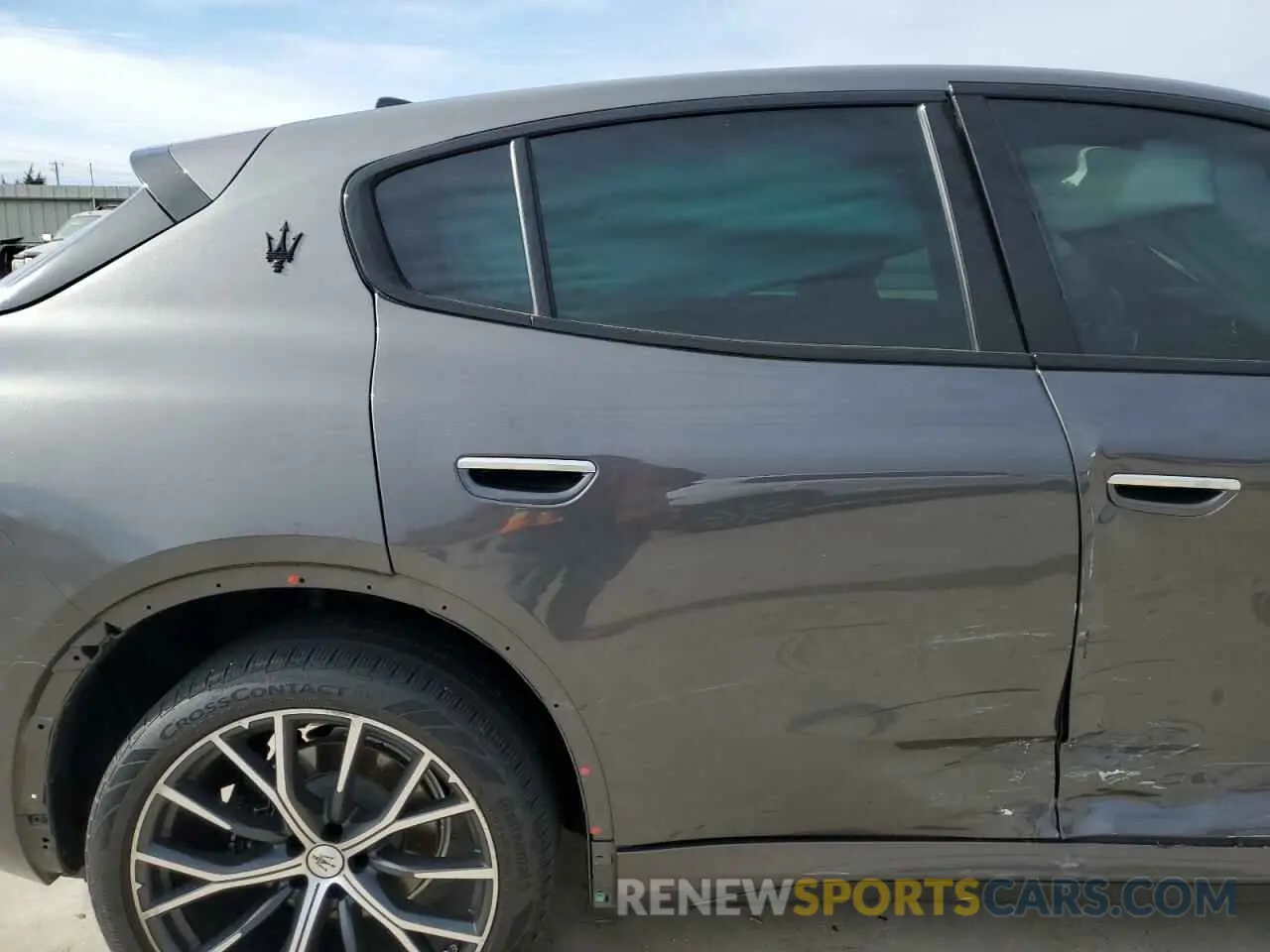 11 fotografías del automóvil dañado ZN682AVM8P7434729 MASERATI GRECALE MO 2023