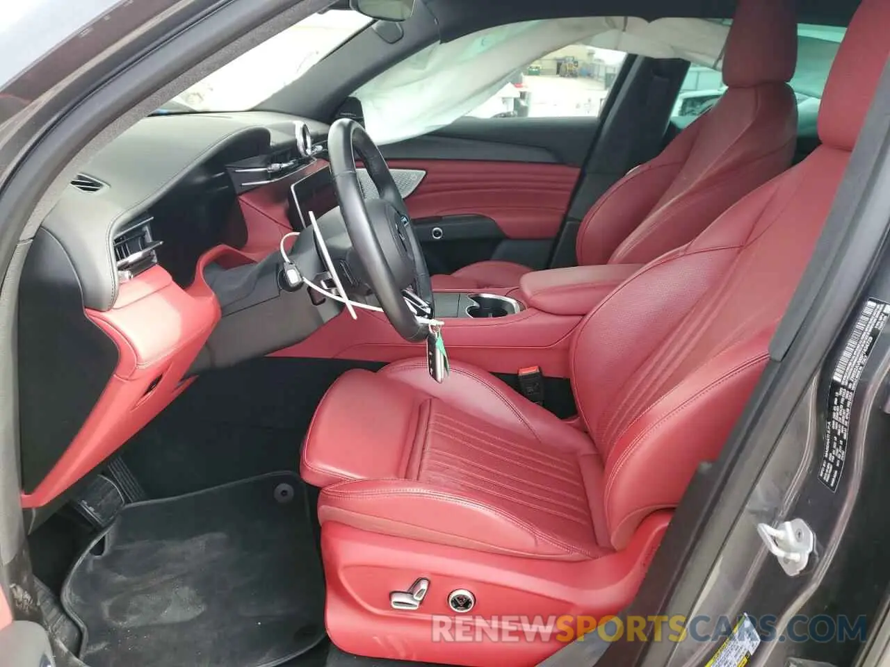 7 fotografías del automóvil dañado ZN682AVM8P7434729 MASERATI GRECALE MO 2023