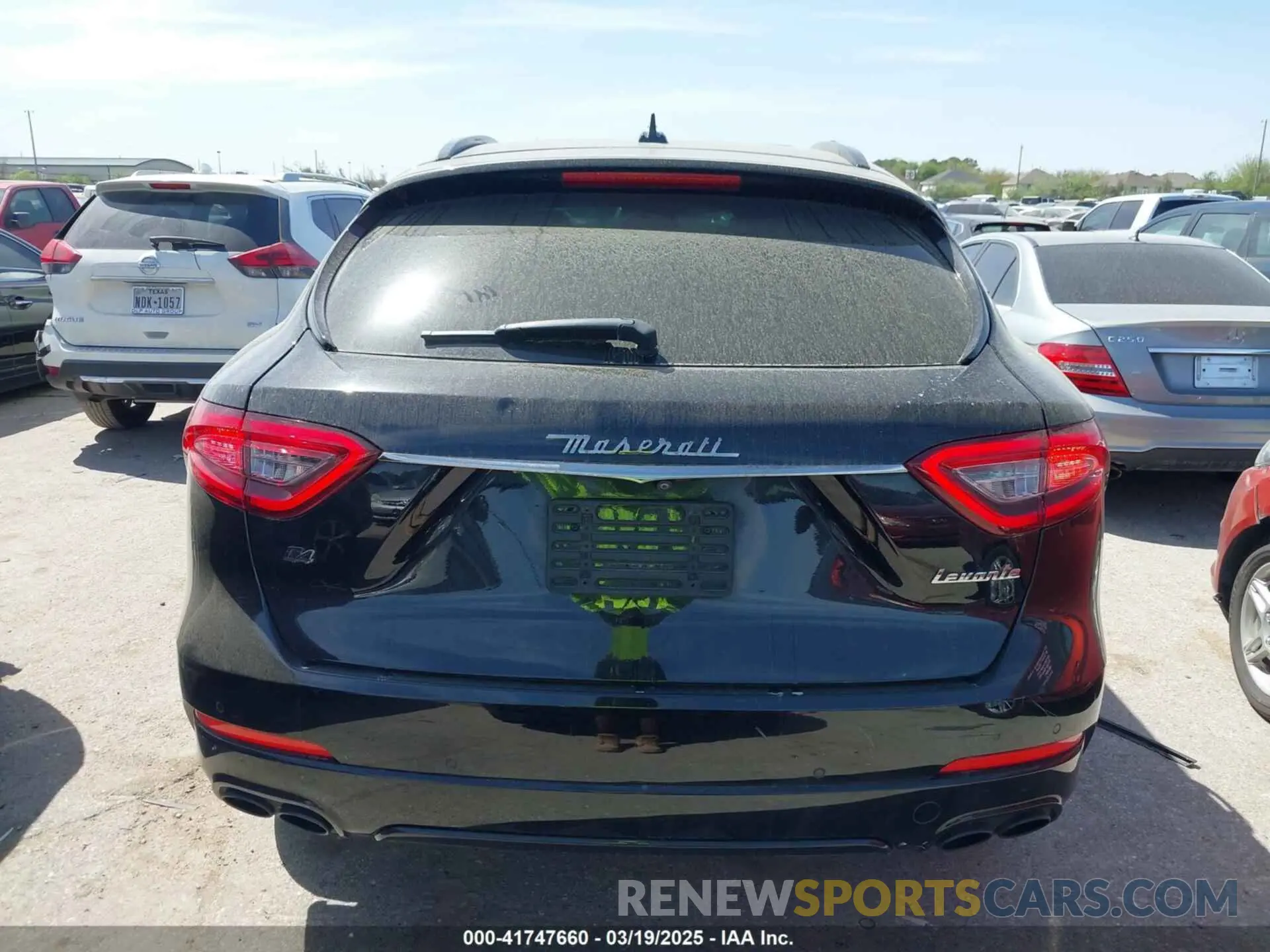 15 fotografías del automóvil dañado ZN661XUAXKX323919 MASERATI LEVANTE 2019