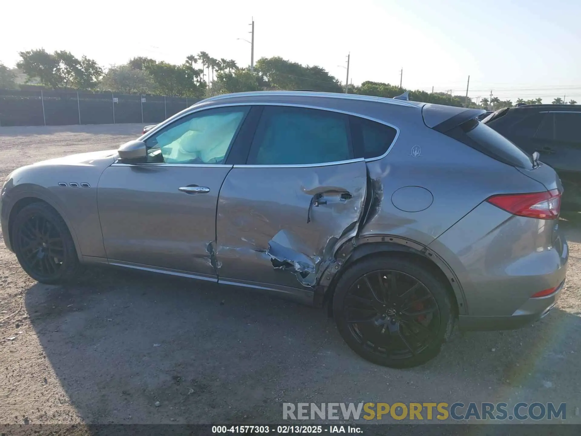6 fotografías del automóvil dañado ZN661YUA5KX314504 MASERATI LEVANTE 2019