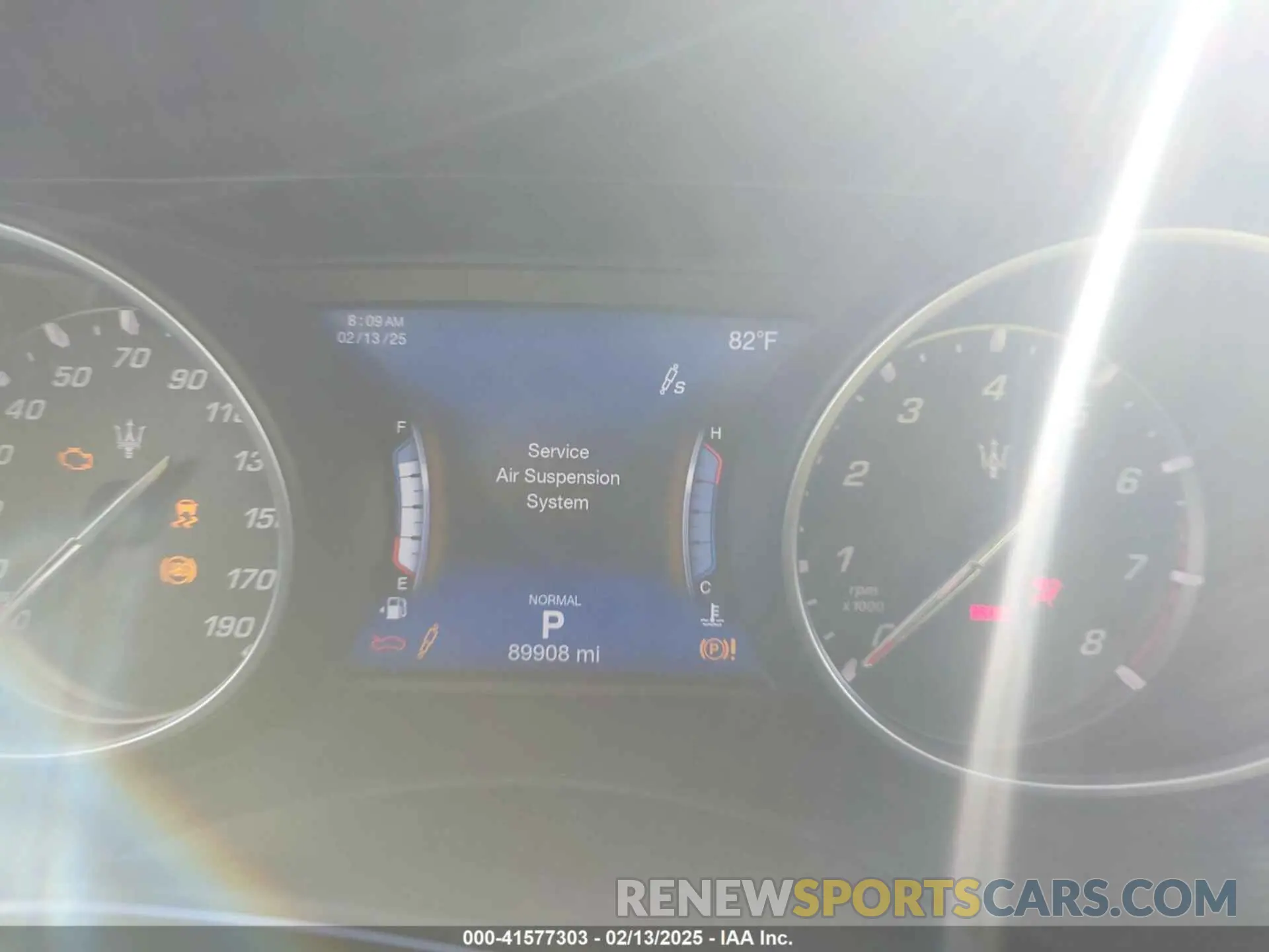 7 fotografías del automóvil dañado ZN661YUA5KX314504 MASERATI LEVANTE 2019