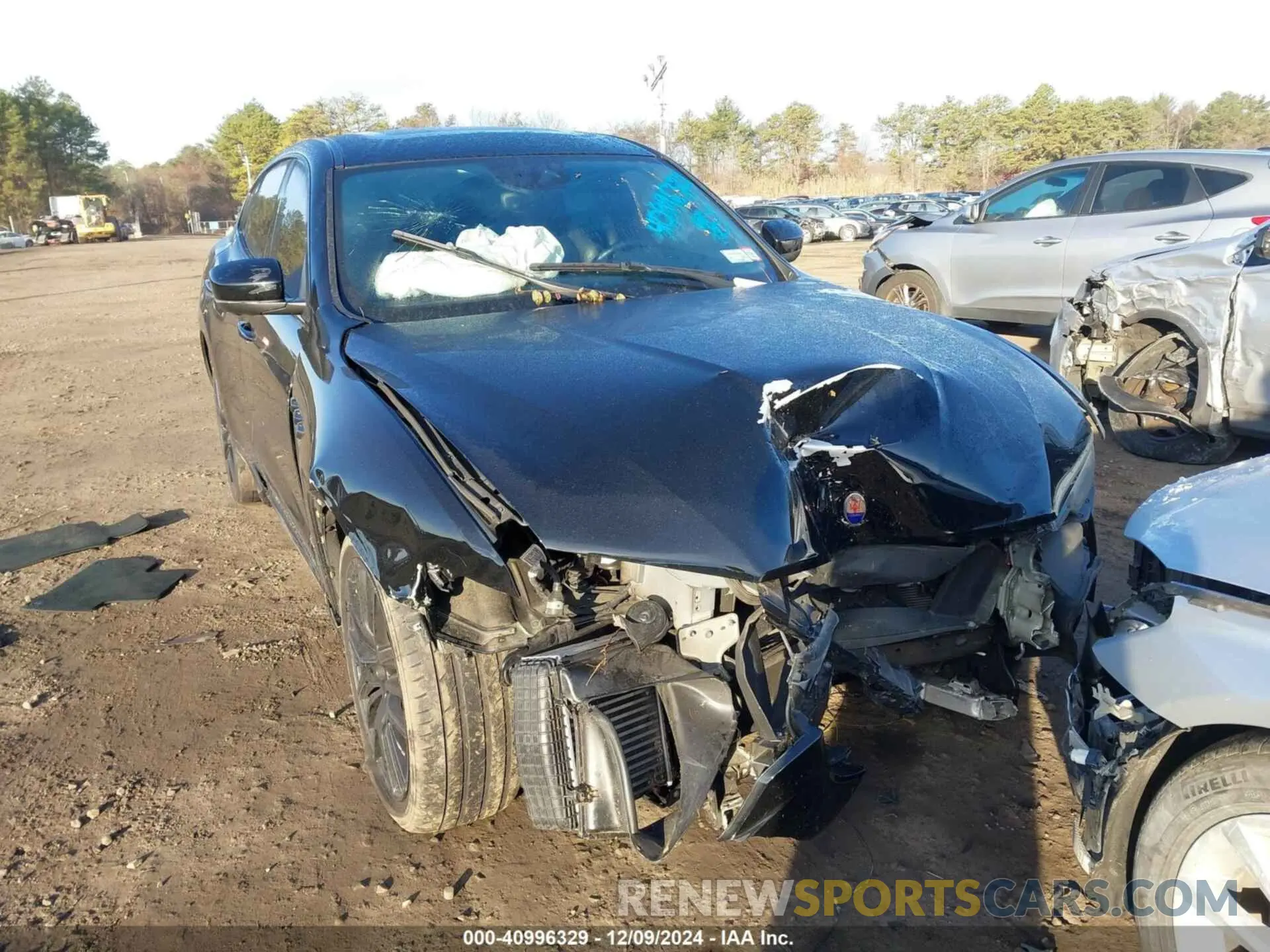 6 fotografías del automóvil dañado ZN661XUS7LX355107 MASERATI LEVANTE 2020