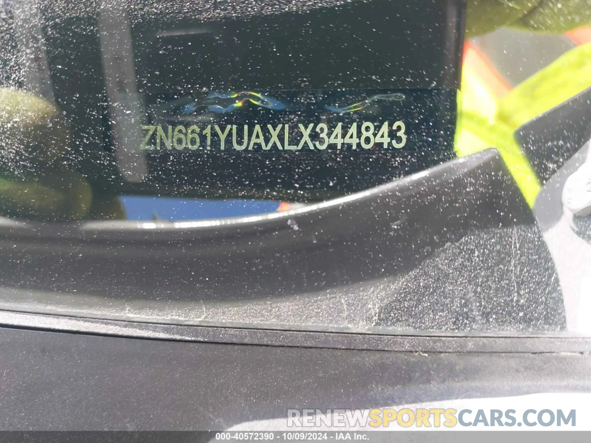 9 fotografías del automóvil dañado ZN661YUAXLX344843 MASERATI LEVANTE 2020