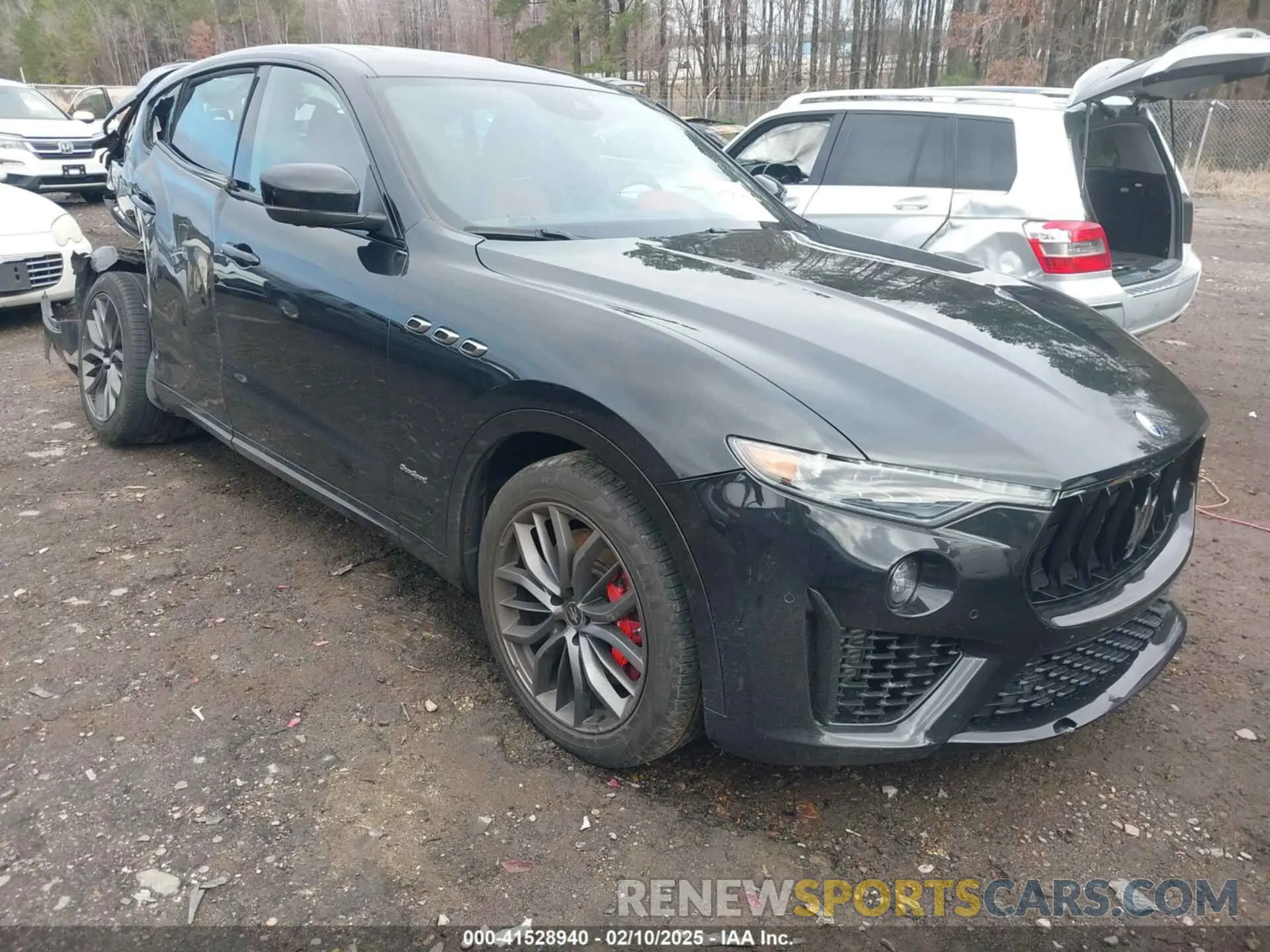 1 fotografías del automóvil dañado ZN661YUS6LX350437 MASERATI LEVANTE 2020