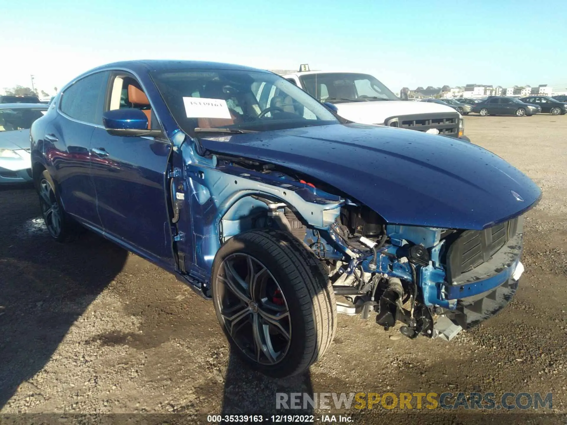 1 fotografías del automóvil dañado ZN661XUA5MX372190 MASERATI LEVANTE 2021