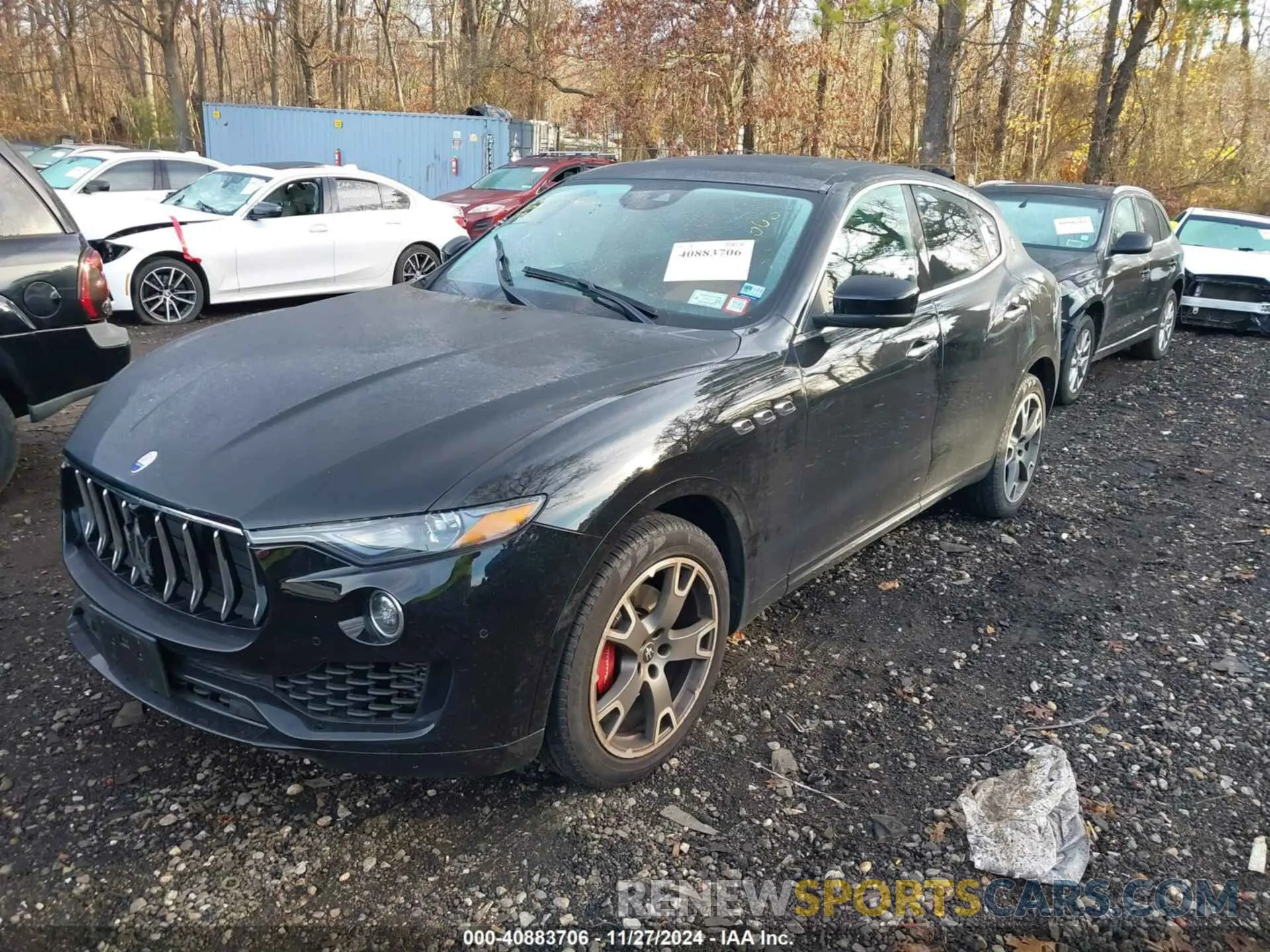 2 fotografías del automóvil dañado ZN661XUA9MX369275 MASERATI LEVANTE 2021