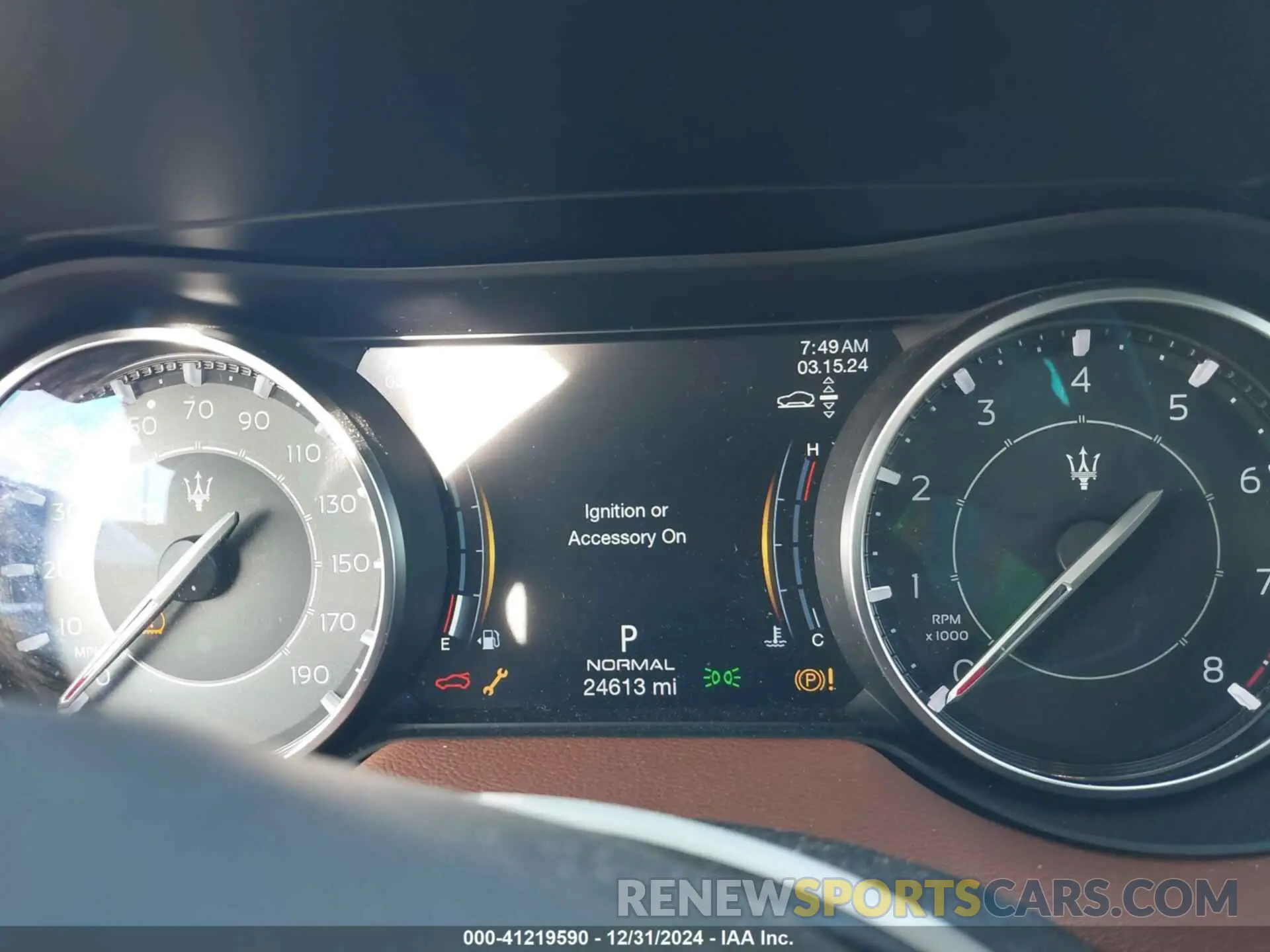 7 fotografías del automóvil dañado ZN661YUM6PX411566 MASERATI LEVANTE 2023