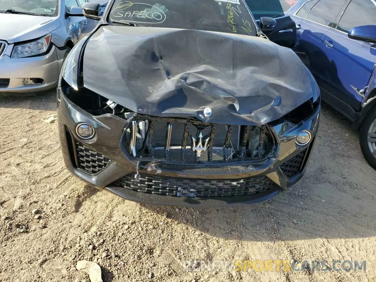 9 fotografías del automóvil dañado ZN661XUA7NX389199 MASERATI LEVANTE BA 2022