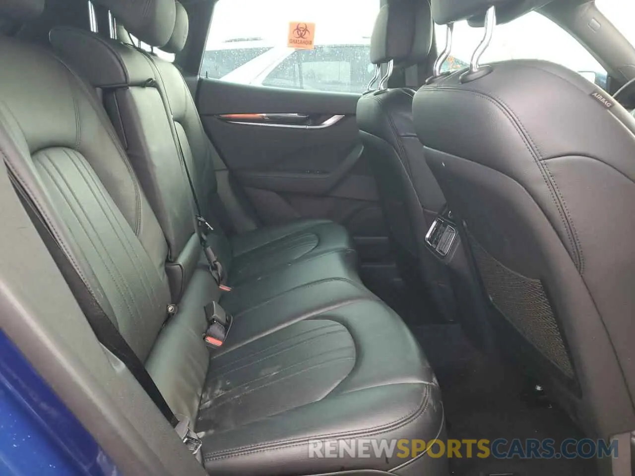11 fotografías del automóvil dañado ZN661XUAXNX400325 MASERATI LEVANTE BA 2022