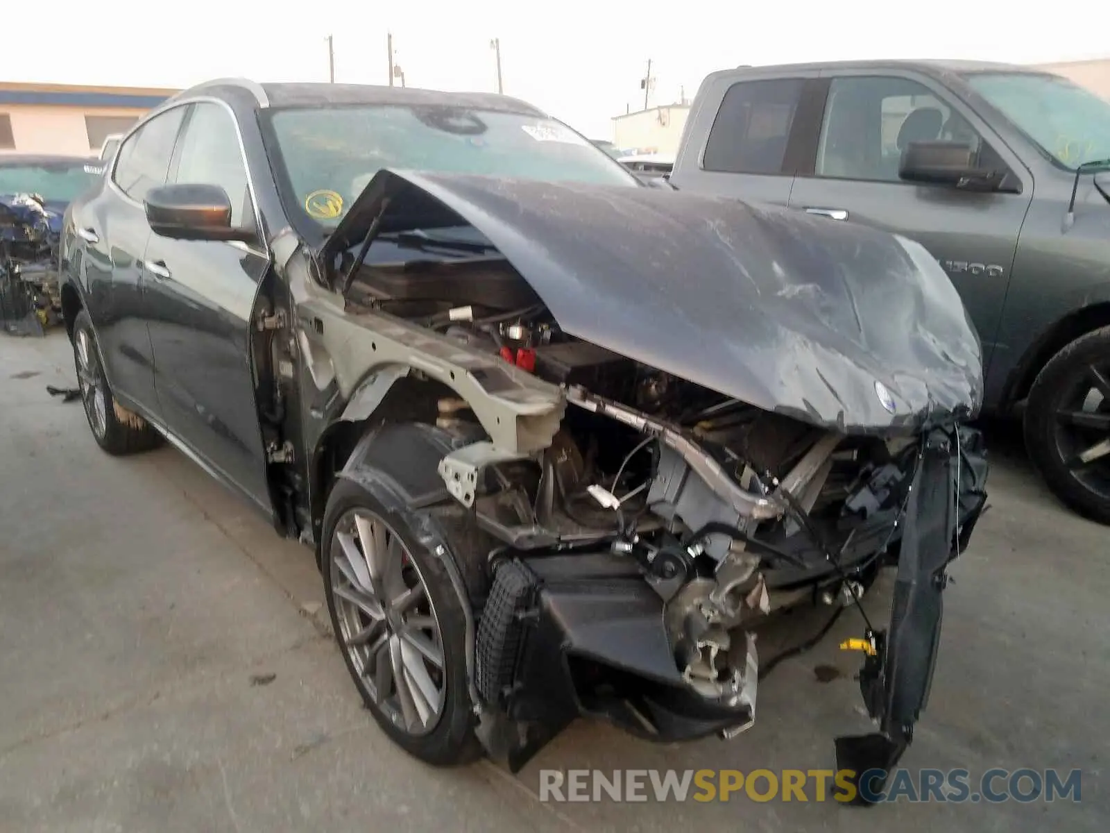 1 fotografías del automóvil dañado ZN661XUL7KX316217 MASERATI LEVANTE LU 2019