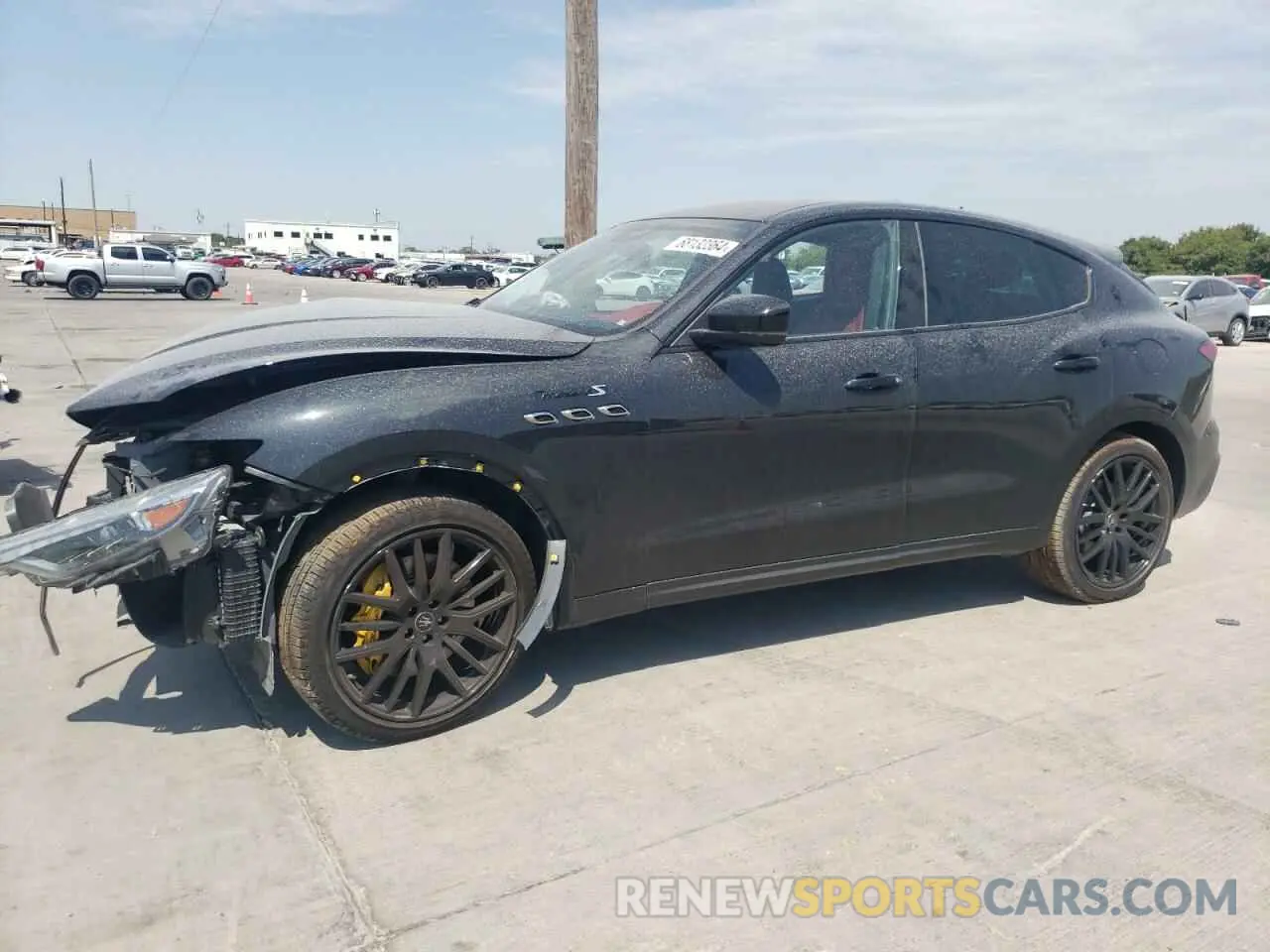 1 fotografías del automóvil dañado ZN661ZUM9NX400466 MASERATI LEVANTE MO 2022
