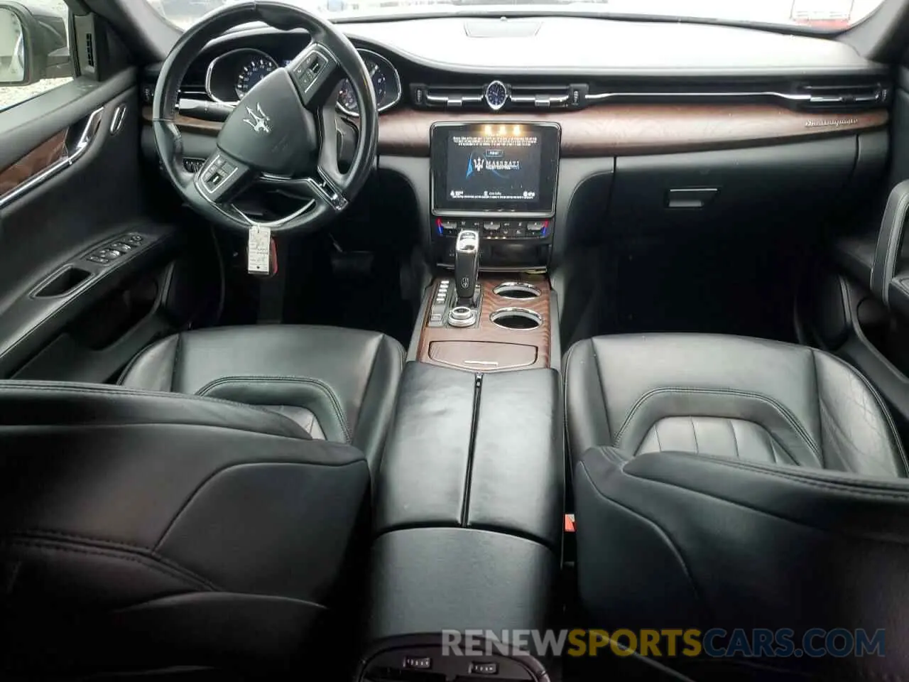 8 fotografías del automóvil dañado ZAM56YPA4K1319850 MASERATI QUATTROPOR 2019