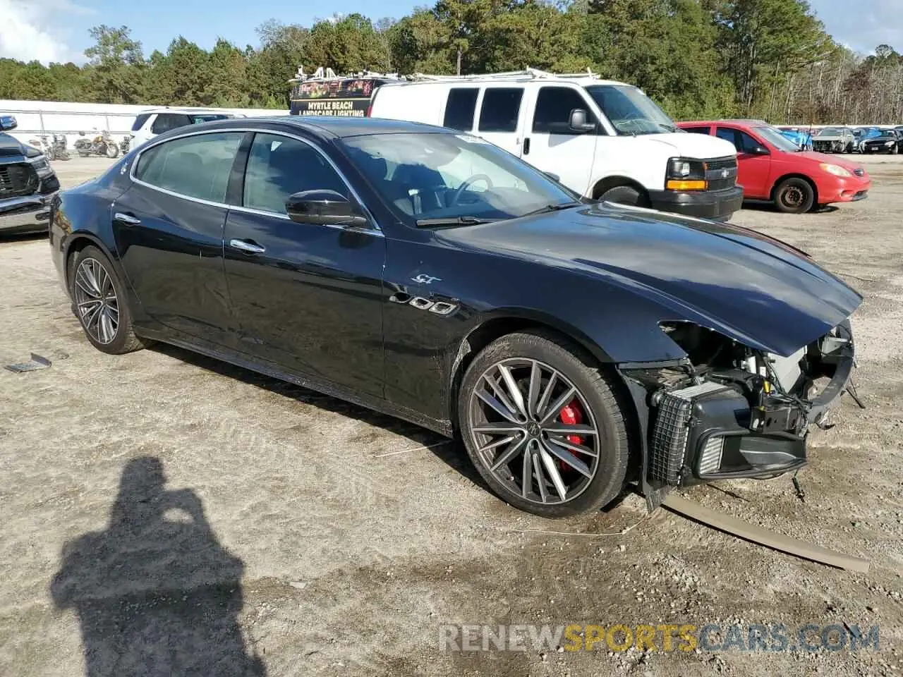 4 fotografías del automóvil dañado ZAM56XPA1NX407024 MASERATI QUATTROPOR 2022