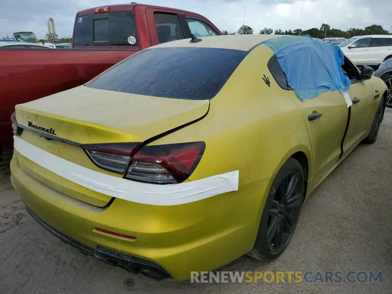 3 fotografías del automóvil dañado ZAM56YPM7N1391060 MASERATI QUATTROPOR 2022