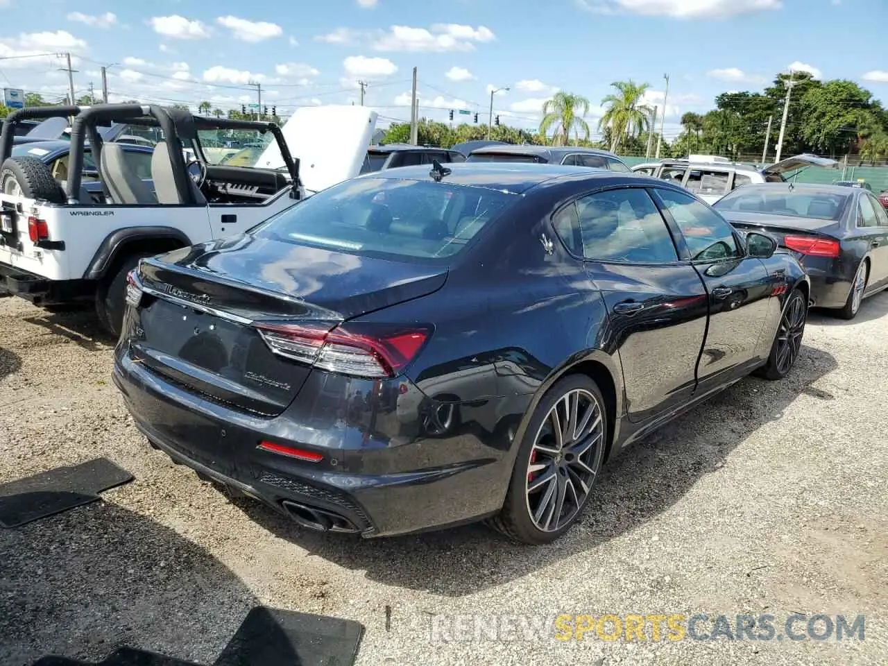 4 fotografías del automóvil dañado ZAM56ZPT0NX399687 MASERATI QUATTROPOR 2022