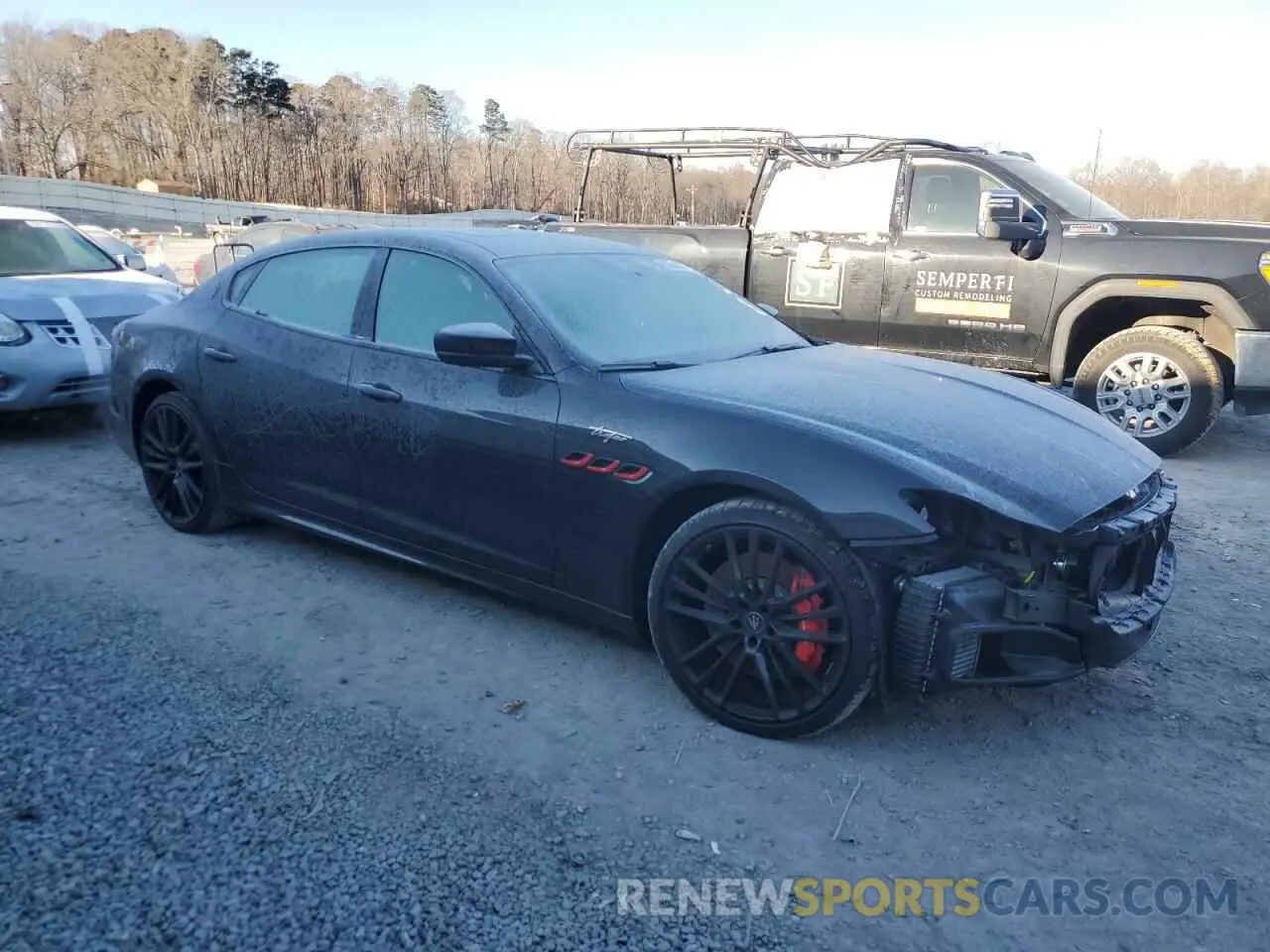 4 fotografías del automóvil dañado ZAM56ZPT6NX393540 MASERATI QUATTROPOR 2022