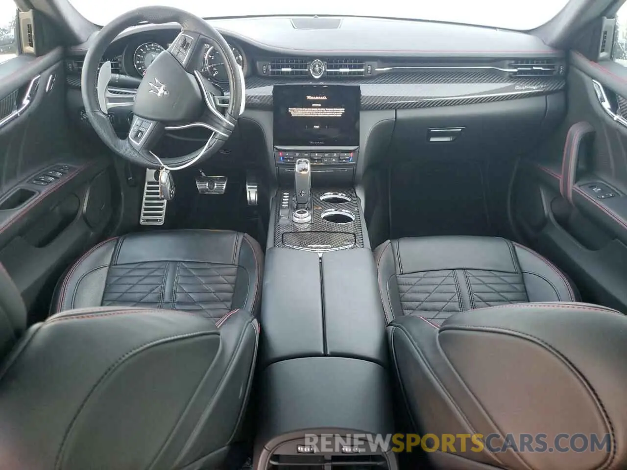 8 fotografías del automóvil dañado ZAM56ZPT6NX393540 MASERATI QUATTROPOR 2022