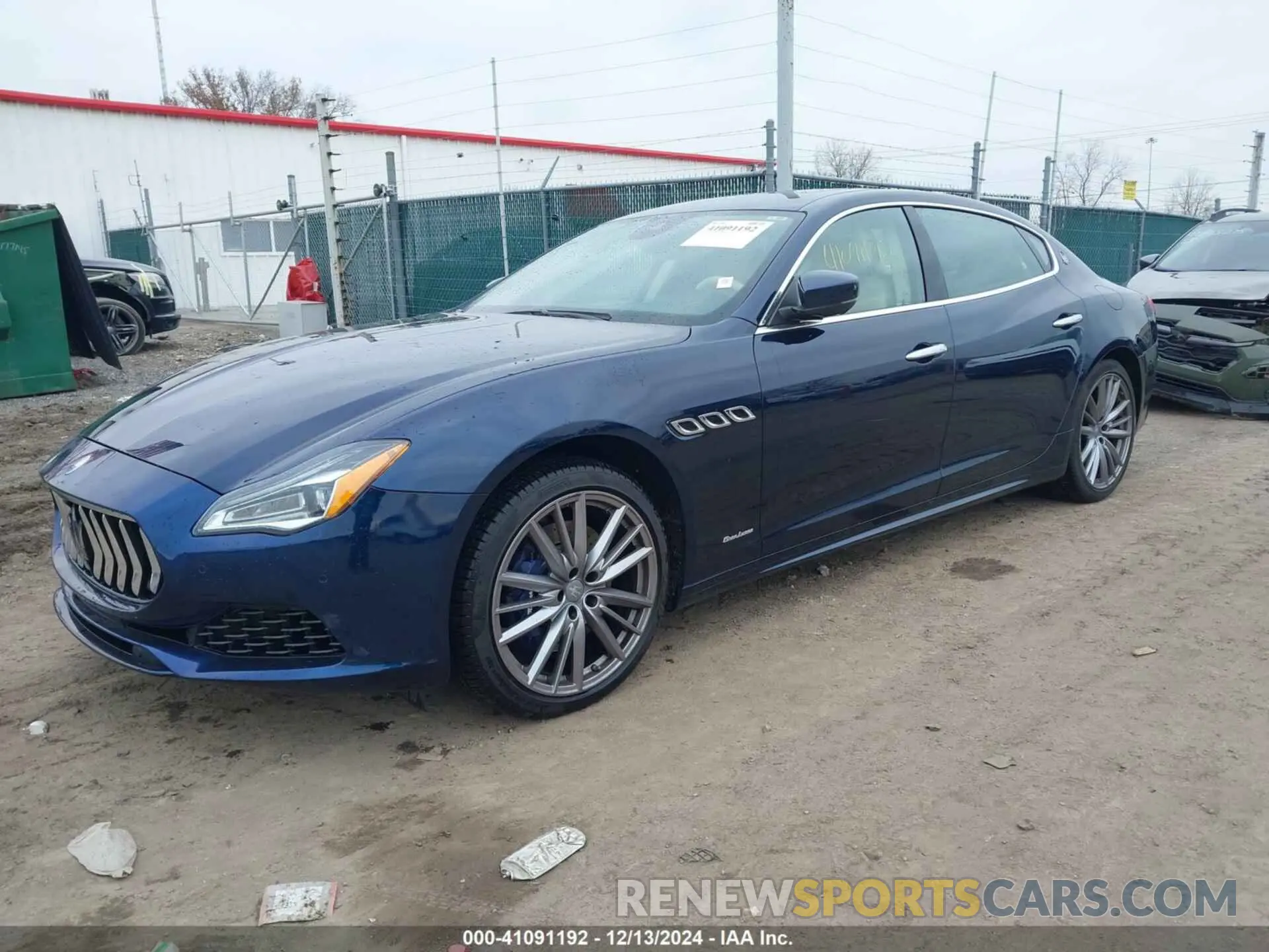 2 fotografías del automóvil dañado ZAM56YRL8K1323981 MASERATI QUATTROPORTE 2019