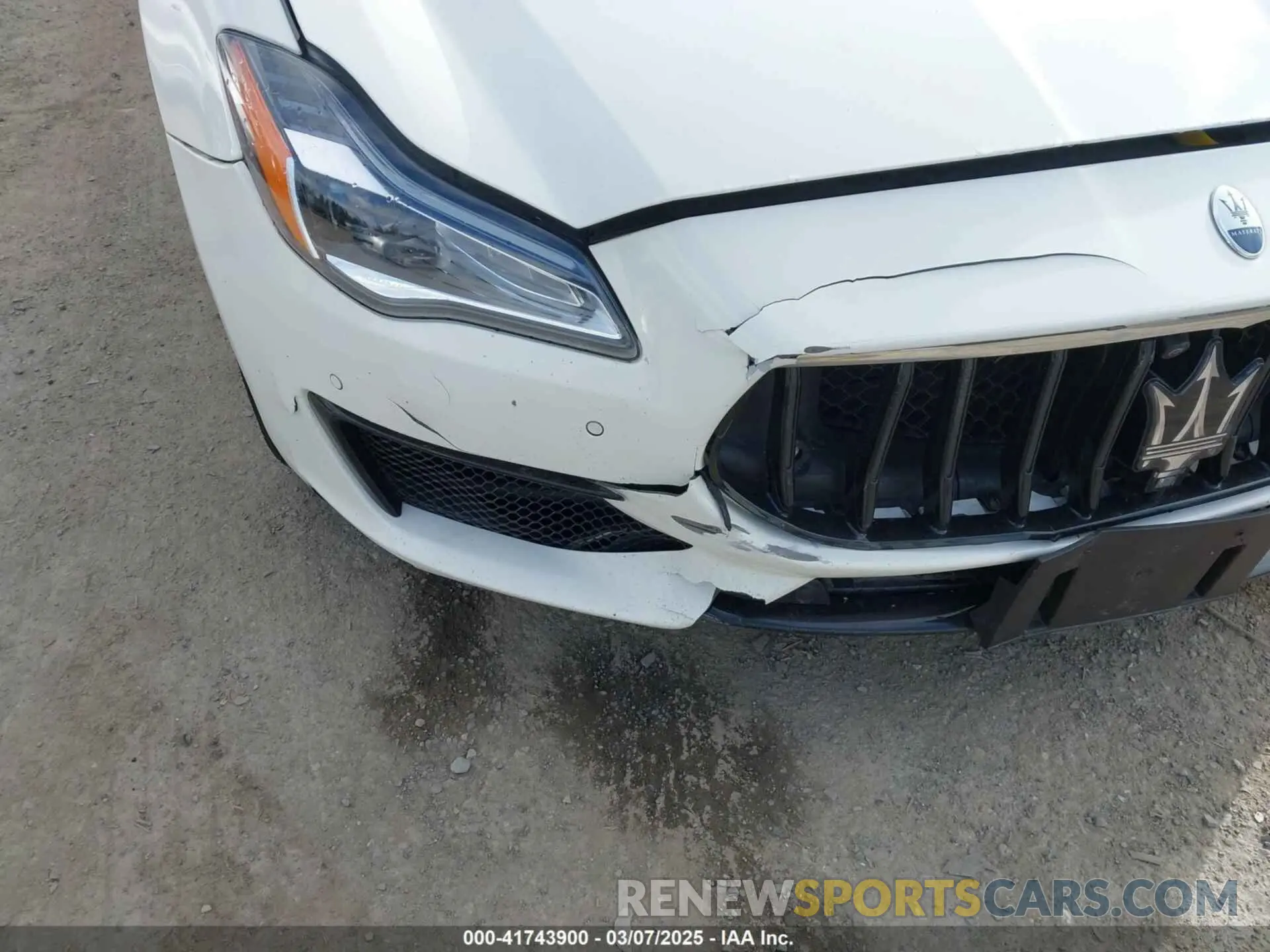 6 fotografías del automóvil dañado ZAM56YRM2N1388371 MASERATI QUATTROPORTE 2022
