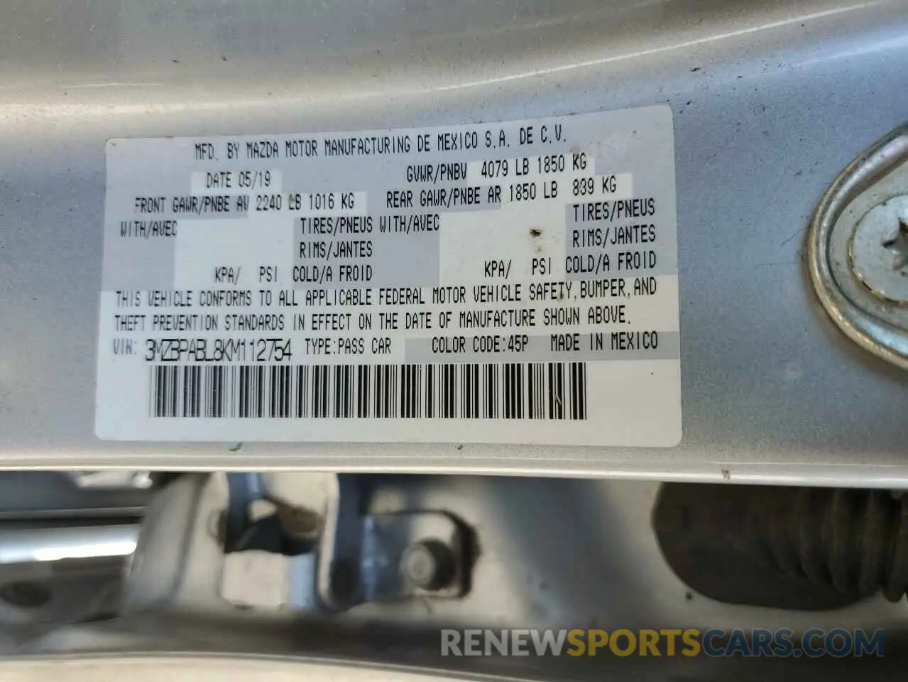 12 fotografías del automóvil dañado 3MZBPABL8KM112754 MAZDA 3 2019