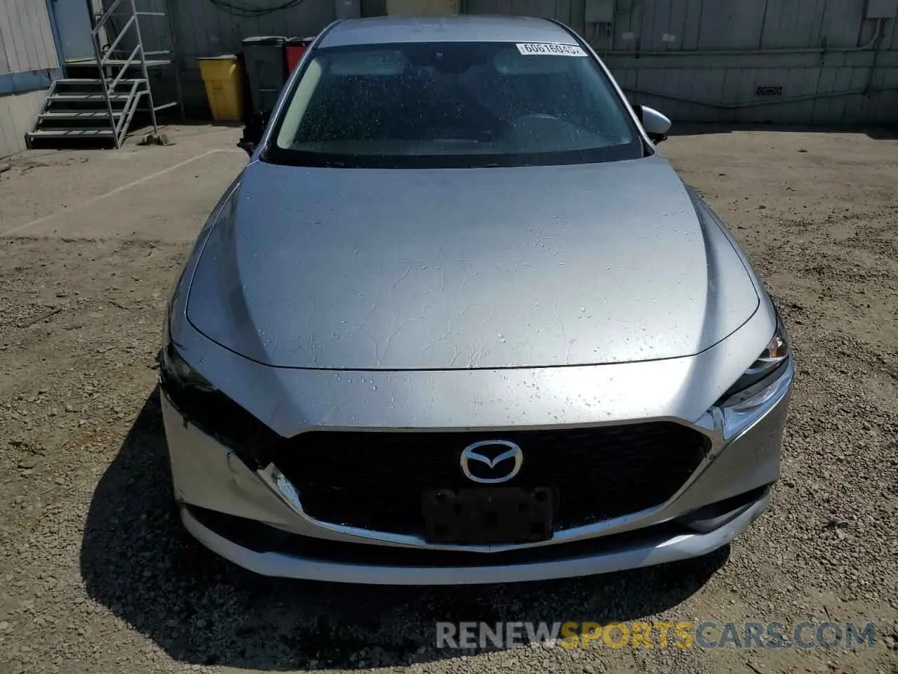 5 fotografías del automóvil dañado 3MZBPABL8KM112754 MAZDA 3 2019