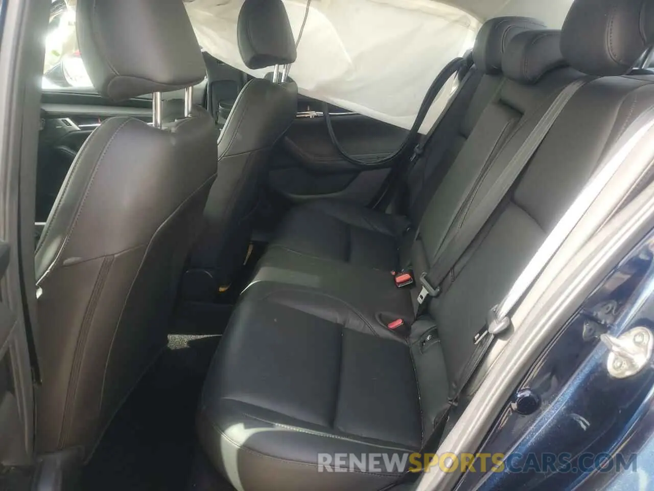 10 fotografías del automóvil dañado 3MZBPADL1KM108073 MAZDA 3 2019