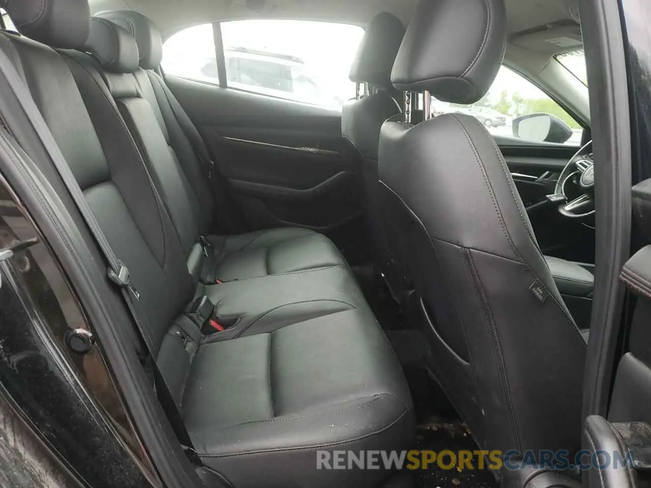 10 fotografías del automóvil dañado 3MZBPADL3KM106423 MAZDA 3 2019