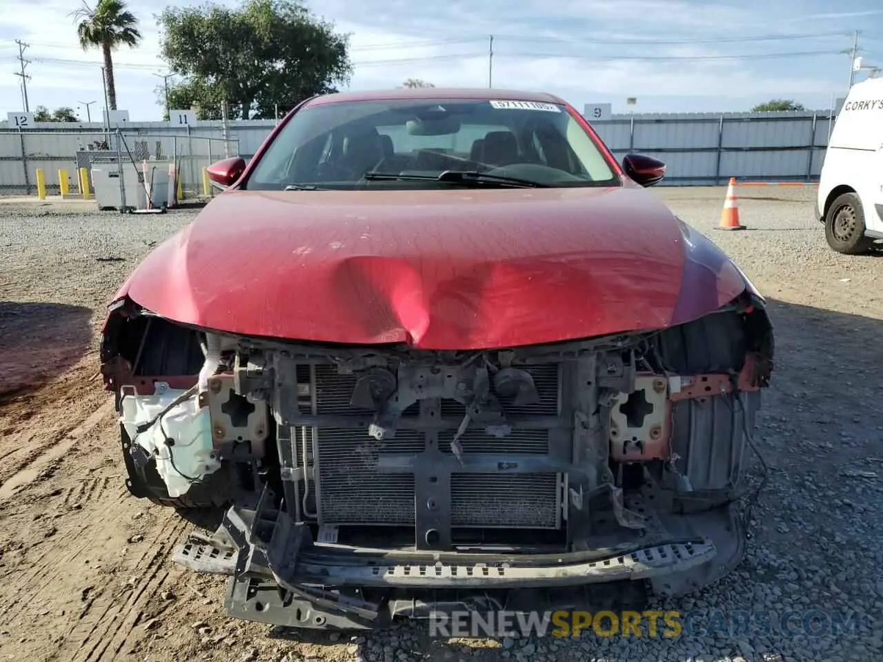 5 fotografías del automóvil dañado 3MZBPADL5KM112305 MAZDA 3 2019
