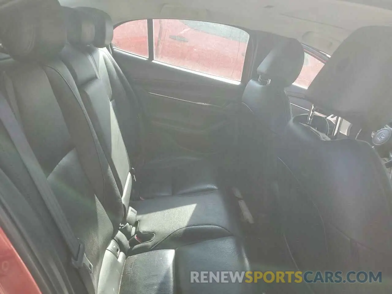10 fotografías del automóvil dañado 3MZBPAEM6KM103443 MAZDA 3 2019