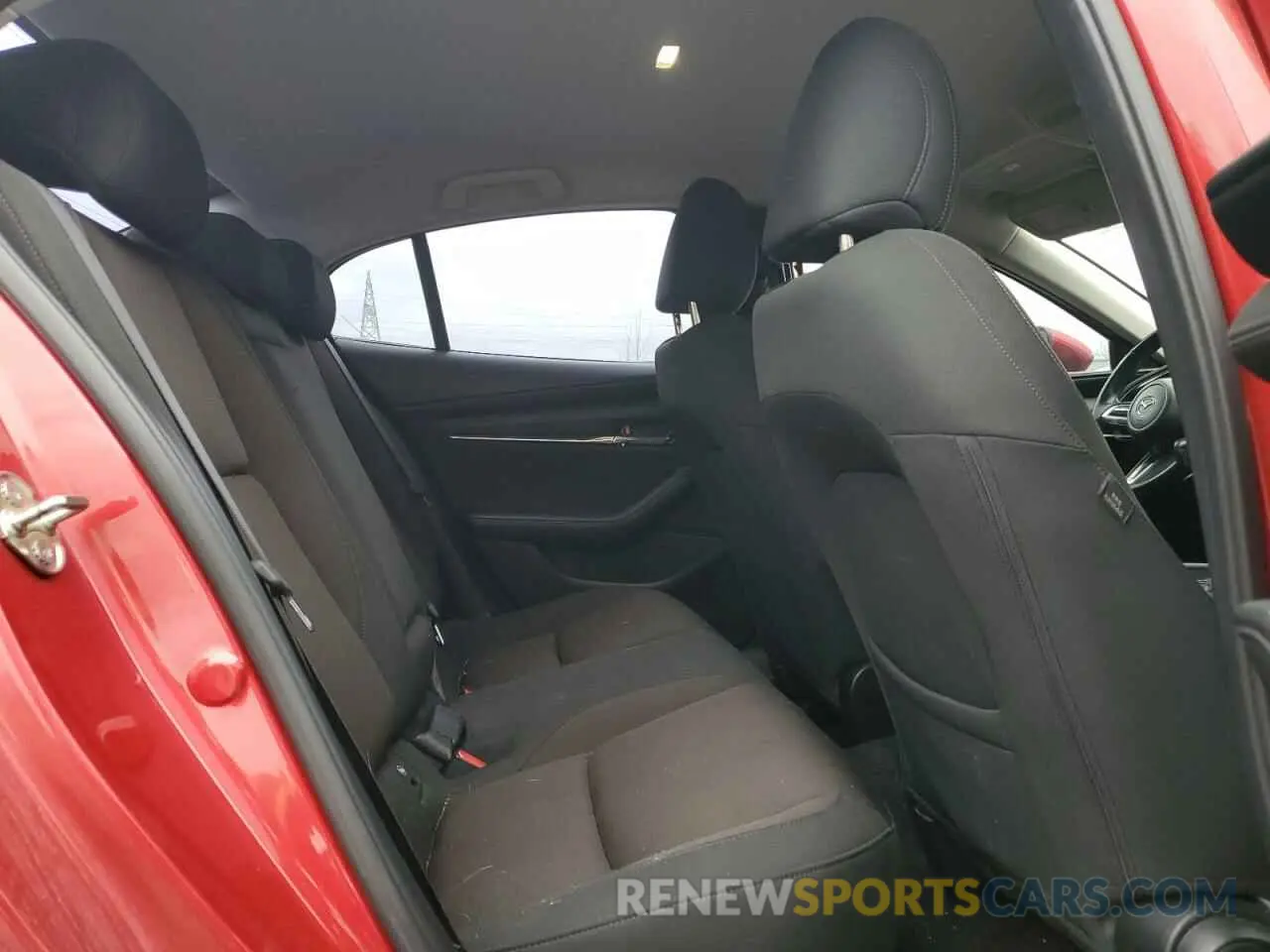 10 fotografías del automóvil dañado JM1BPACL3K1124910 MAZDA 3 2019
