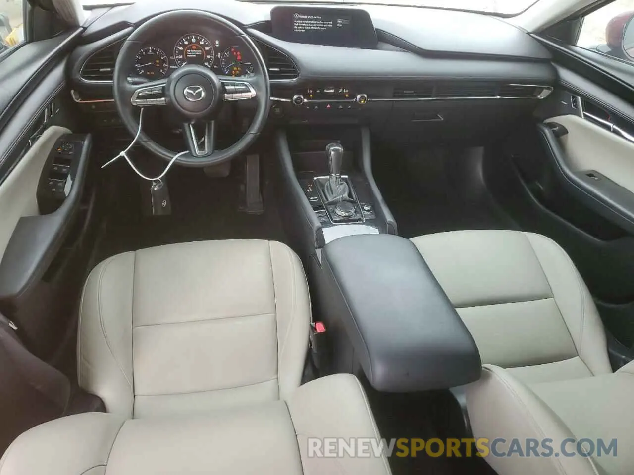 8 fotografías del automóvil dañado JM1BPADL4K1117902 MAZDA 3 2019