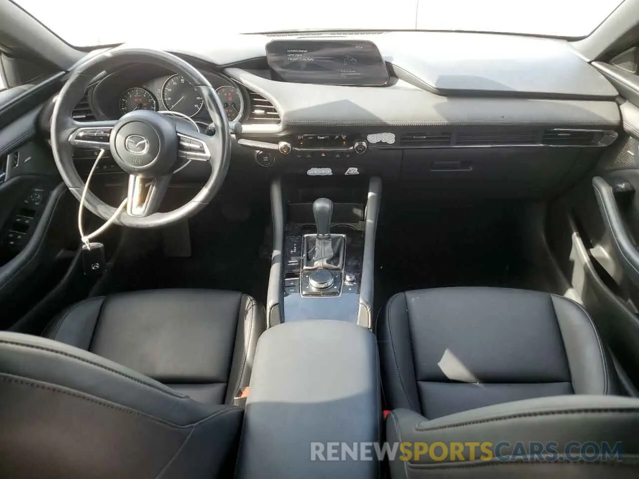 8 fotografías del automóvil dañado JM1BPAMM2K1118054 MAZDA 3 2019