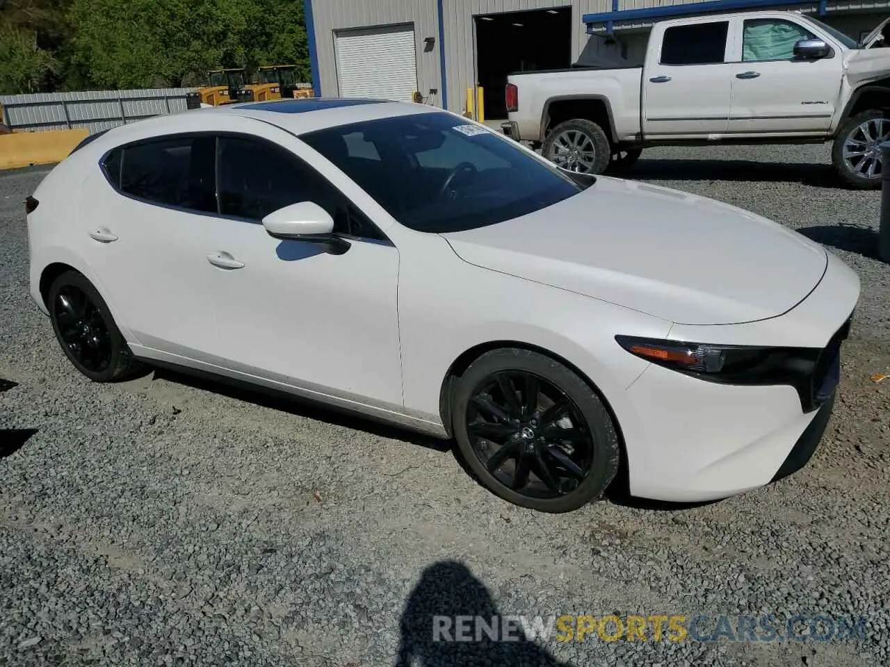 4 fotografías del automóvil dañado JM1BPANM1K1115306 MAZDA 3 2019