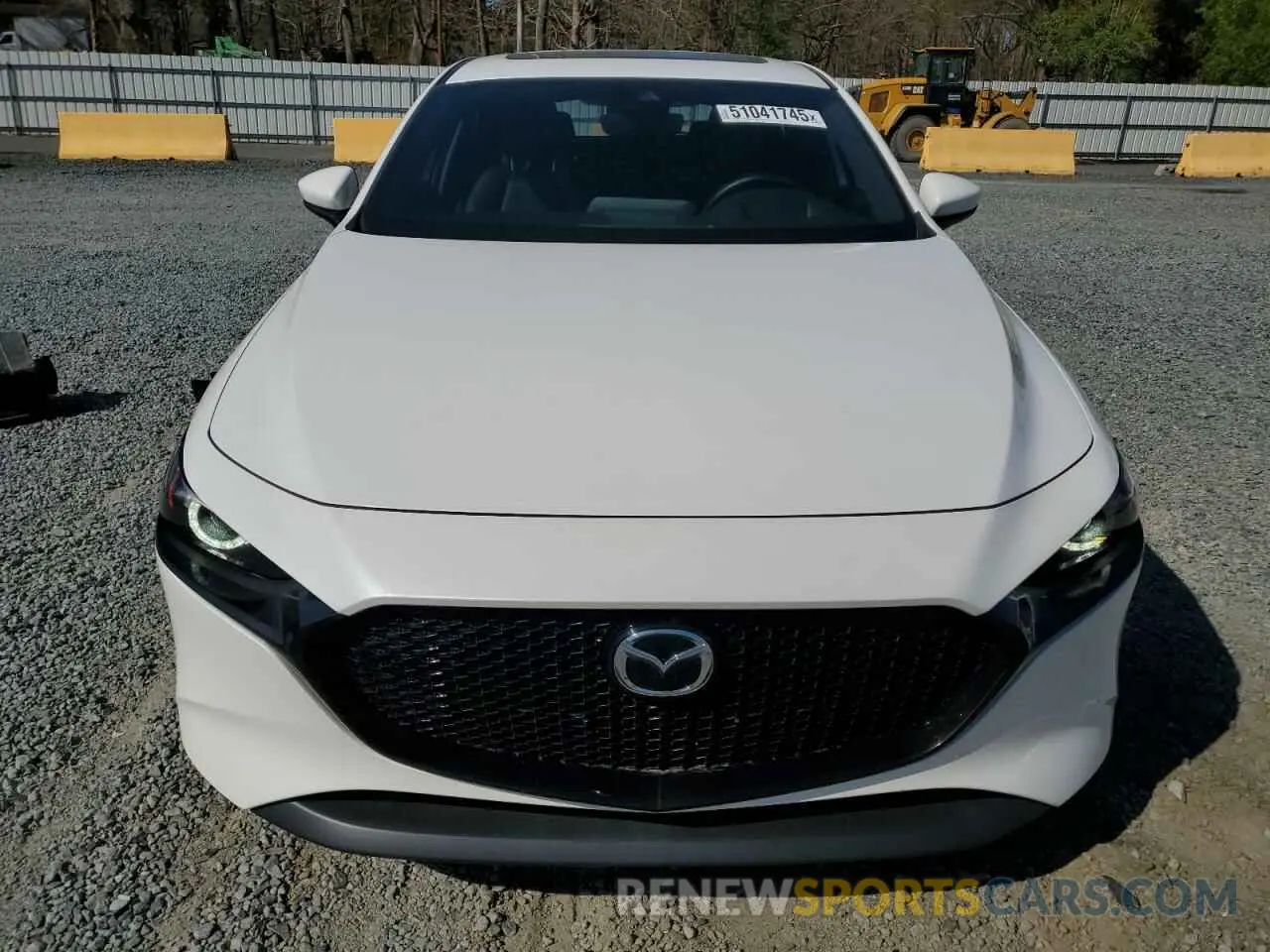 5 fotografías del automóvil dañado JM1BPANM1K1115306 MAZDA 3 2019