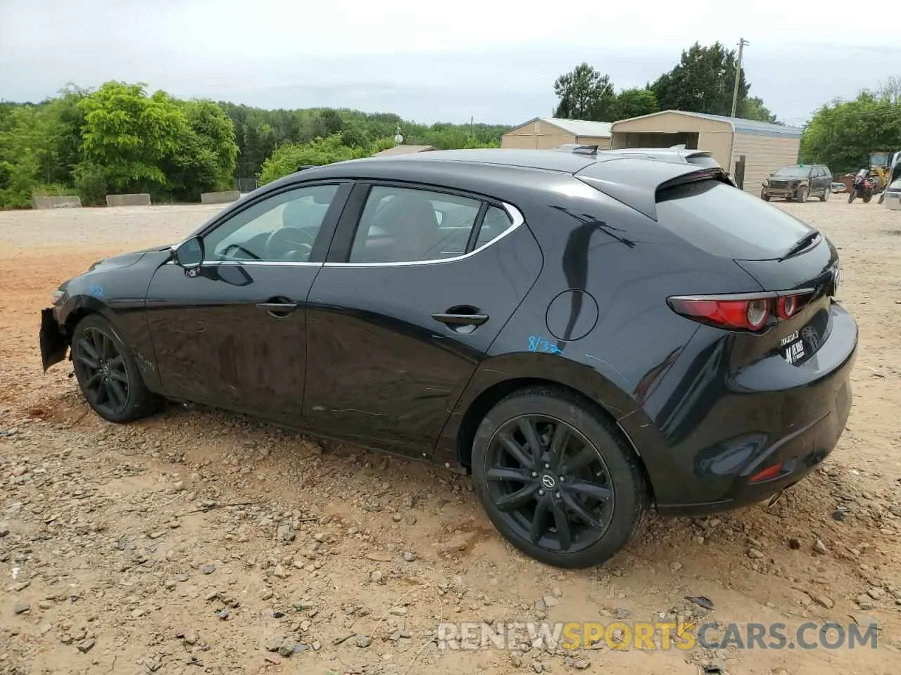 2 fotografías del automóvil dañado JM1BPANM8K1140994 MAZDA 3 2019
