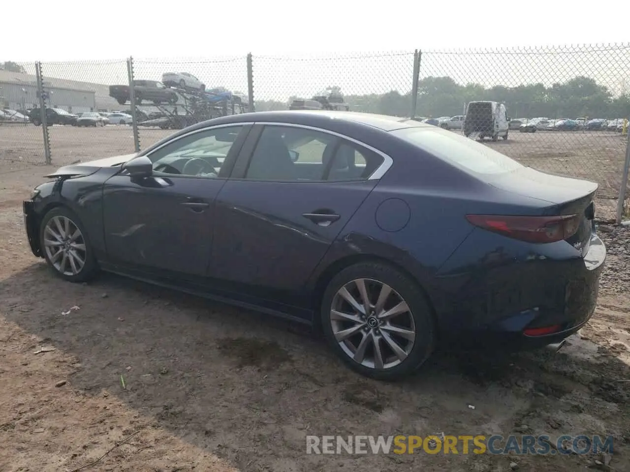 2 fotografías del automóvil dañado JM1BPBAM1K1136359 MAZDA 3 2019