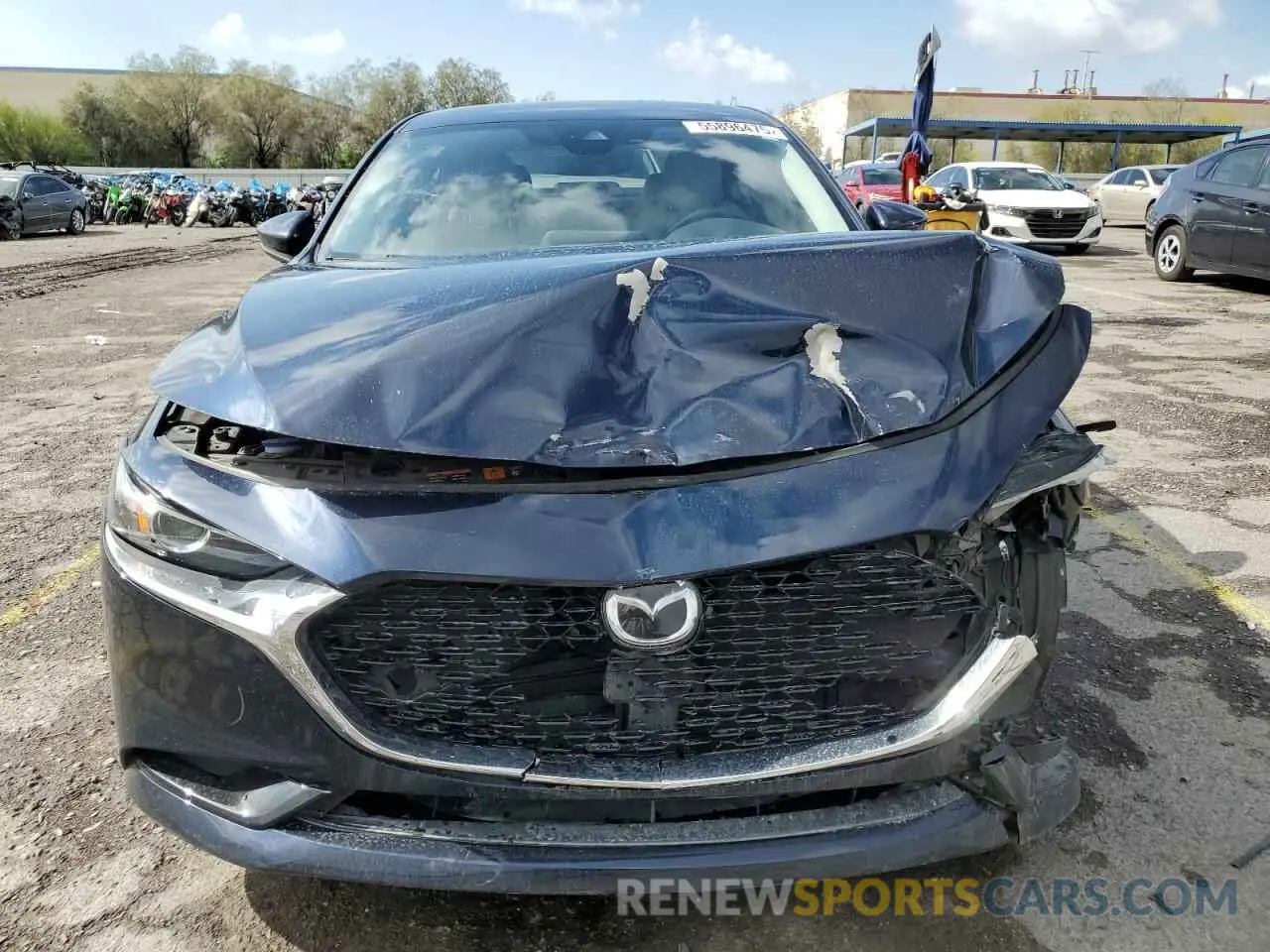 5 fotografías del automóvil dañado JM1BPBAM9K1118238 MAZDA 3 2019