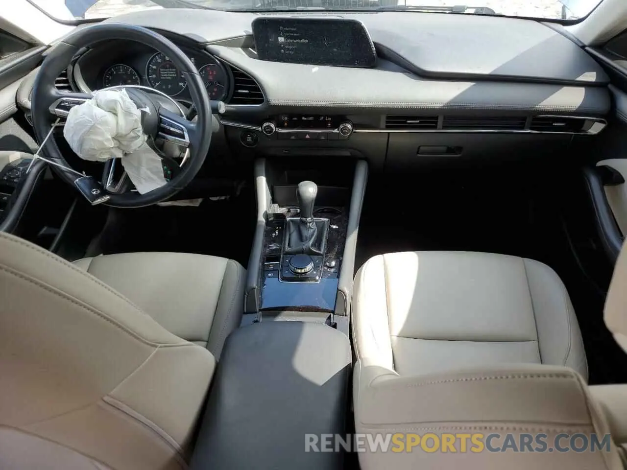 8 fotografías del automóvil dañado JM1BPBAM9K1118238 MAZDA 3 2019