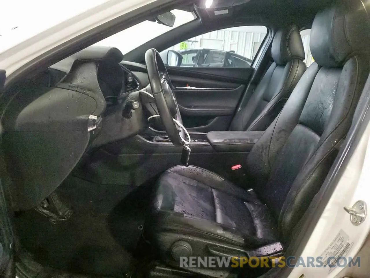 7 fotografías del automóvil dañado JM1BPBJM2K1136404 MAZDA 3 2019