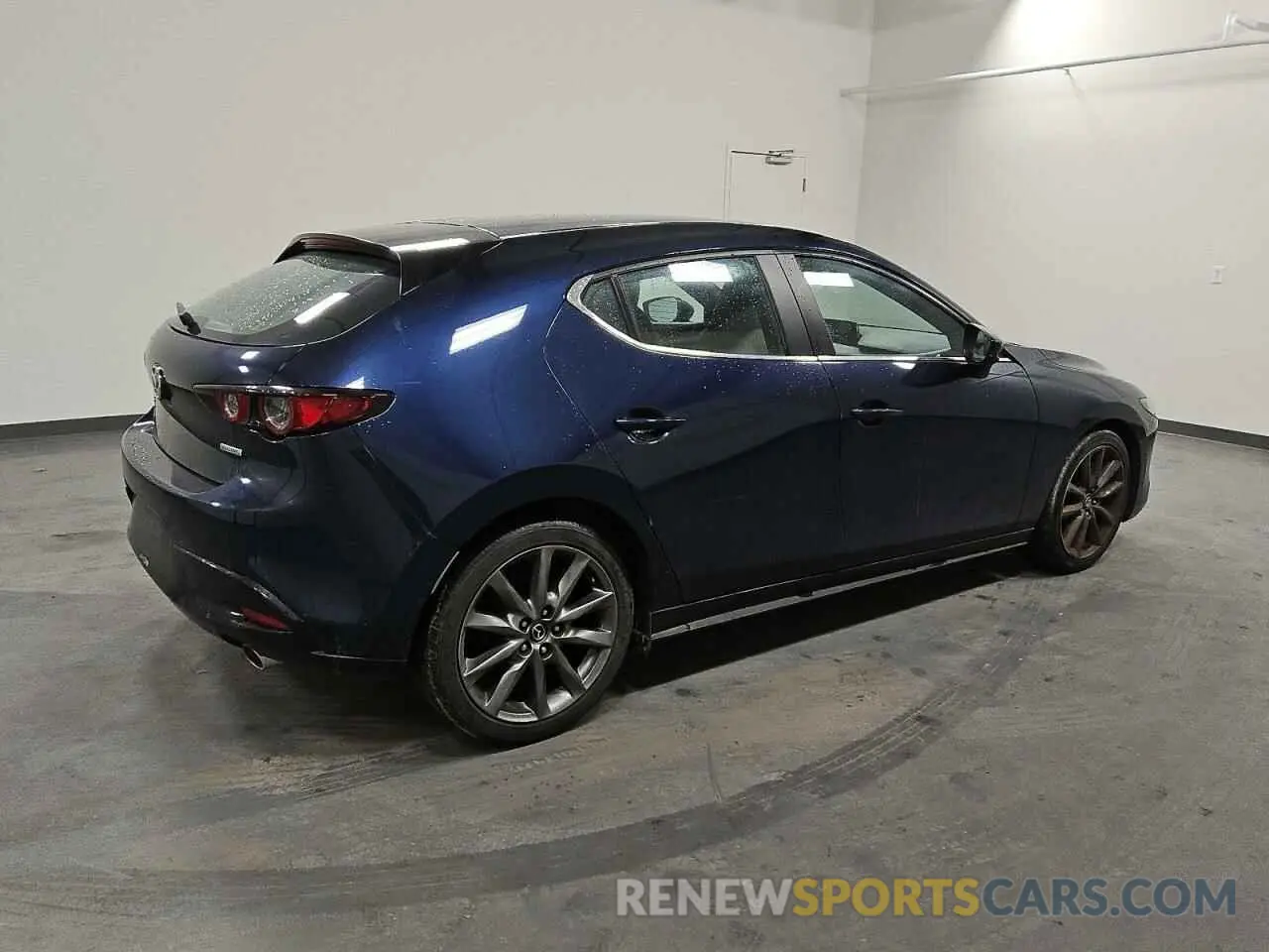 3 fotografías del automóvil dañado JM1BPBJMXK1131550 MAZDA 3 2019
