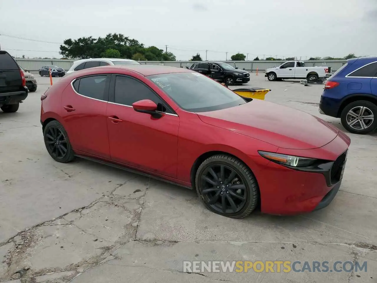 4 fotografías del automóvil dañado JM1BPBNM9K1124082 MAZDA 3 2019