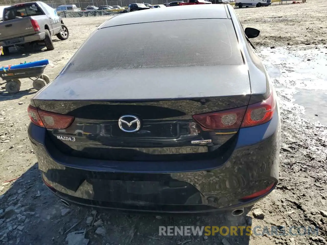 6 fotografías del automóvil dañado 3MZBPABL5LM133773 MAZDA 3 2020