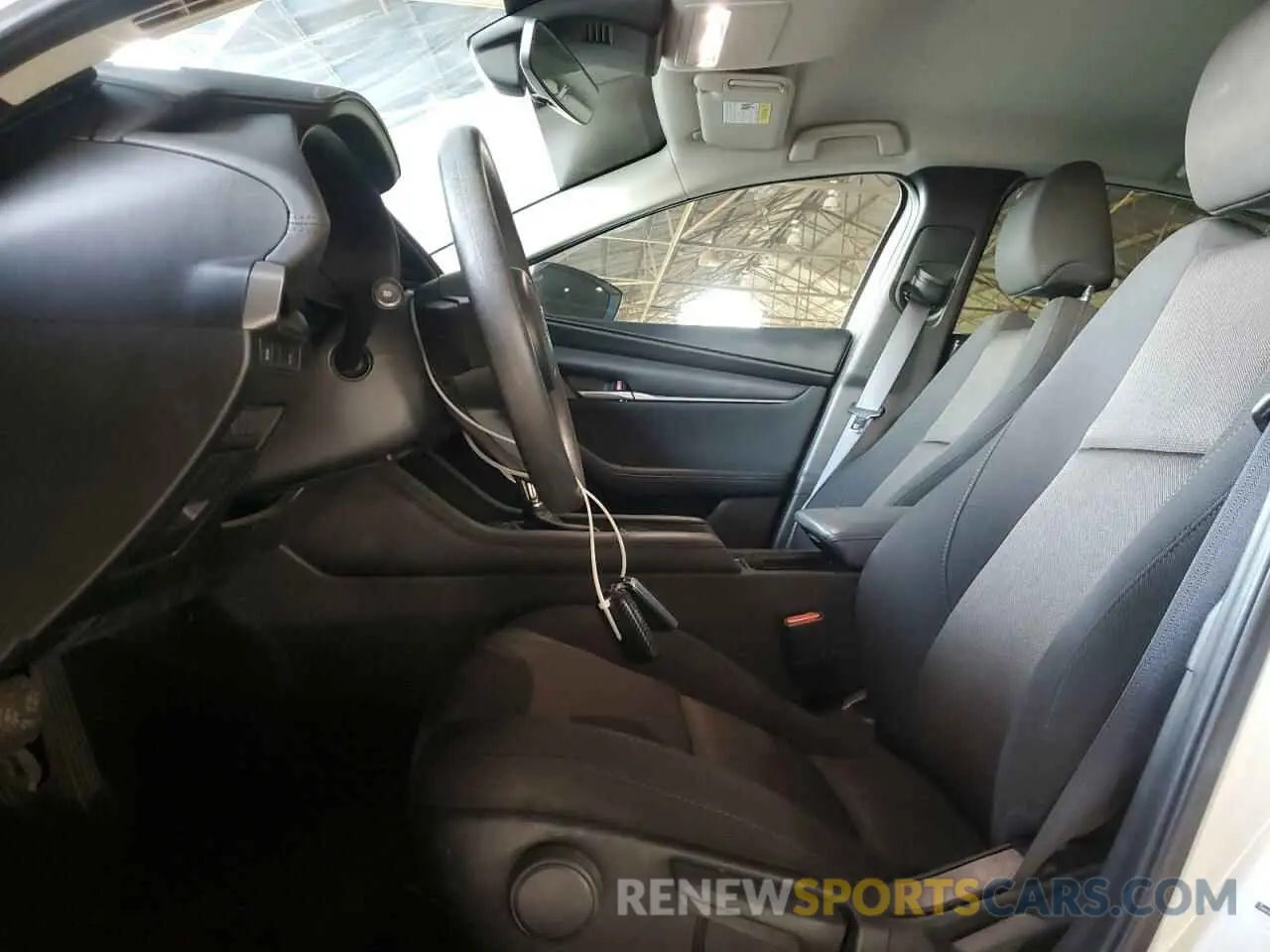 7 fotografías del automóvil dañado 3MZBPABL9LM123649 MAZDA 3 2020