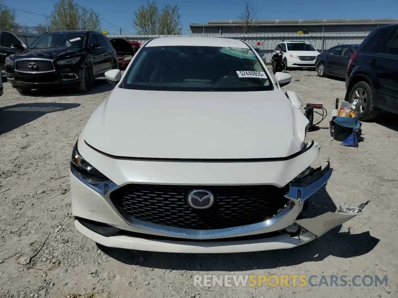 5 fotografías del automóvil dañado 3MZBPACL1LM132652 MAZDA 3 2020